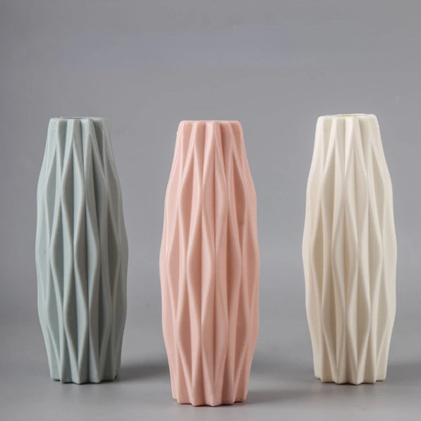 Vaso de Plástico PE com Design Origami