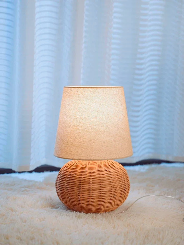 Japonês rattan lâmpada de mesa tecido abajur luzes led para sala estar decoração sofá quarto cabeceira noite suporte luminárias