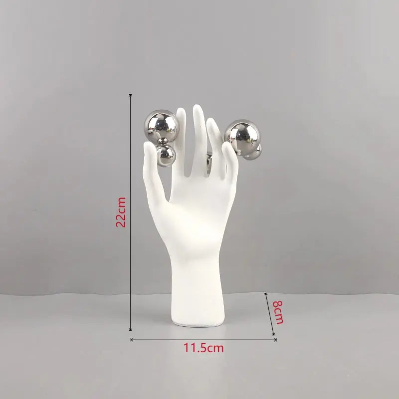 Escultura Decorativa Mãos com Esferas | Resina Dourada e Prata