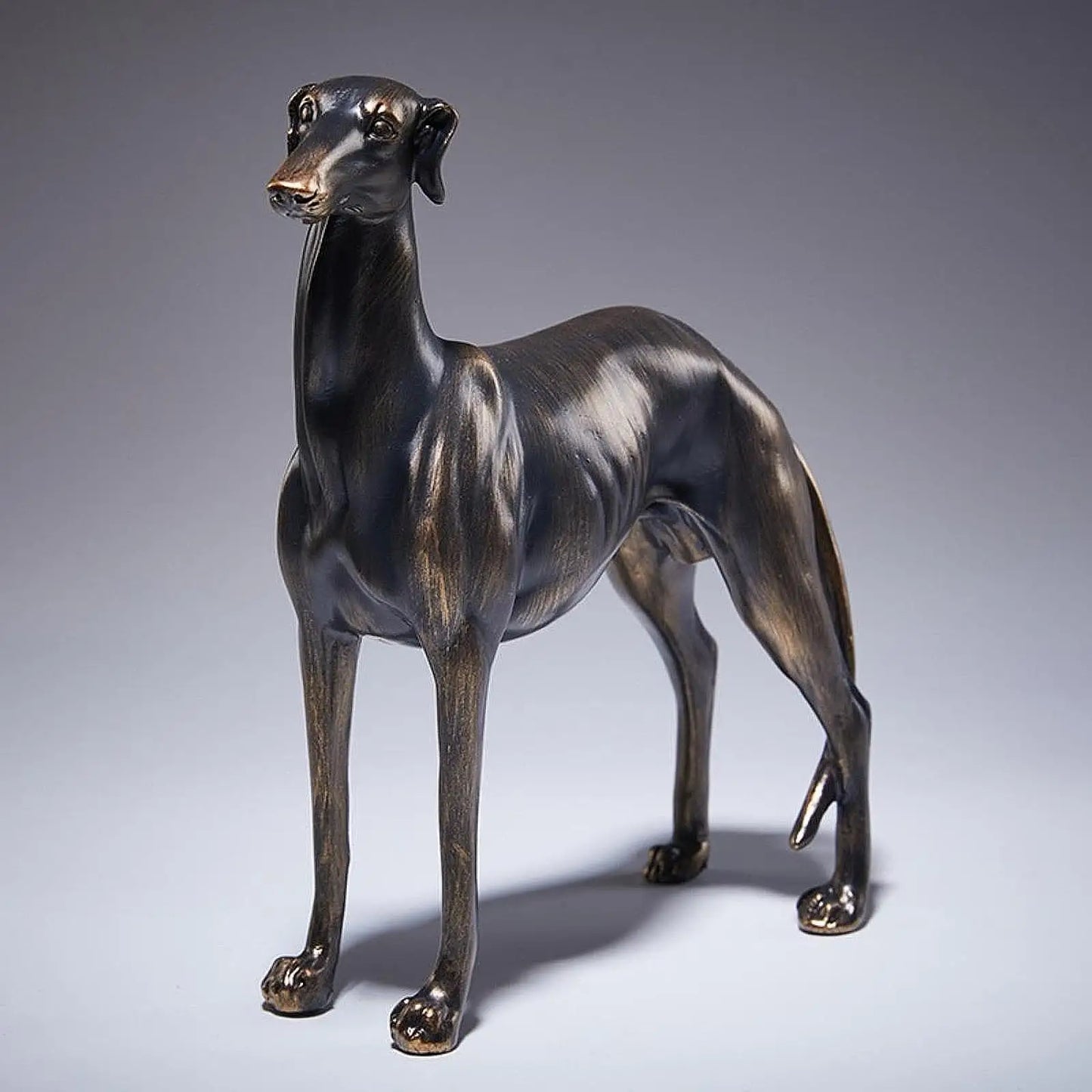 Estátua de cachorro galgo, ornamento de mesa, estatueta de animal de resina colecionável para entusiastas de animais de estimação, sala de estar, natal, quarto, hotel