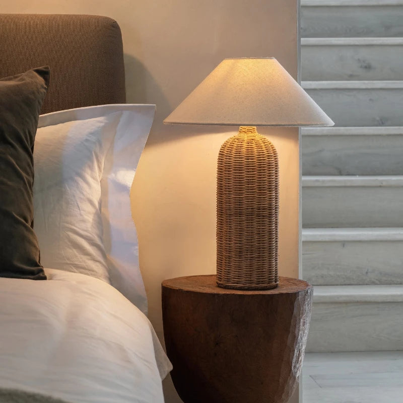 Japonês rattan lâmpada de mesa tecido abajur luzes led para sala estar decoração sofá quarto cabeceira noite suporte luminárias