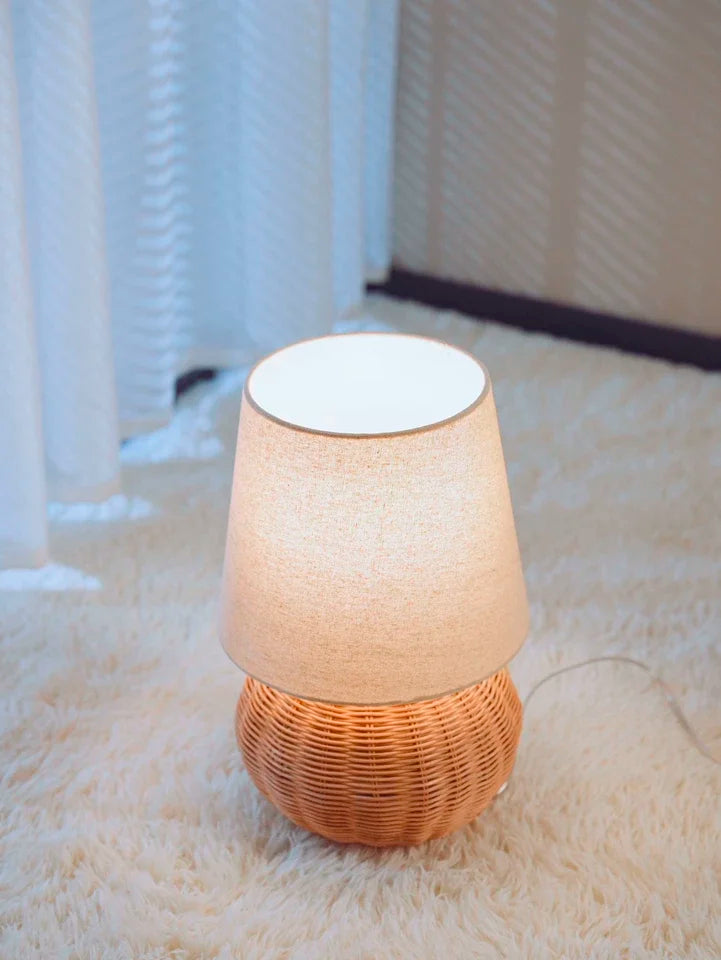 Japonês rattan lâmpada de mesa tecido abajur luzes led para sala estar decoração sofá quarto cabeceira noite suporte luminárias