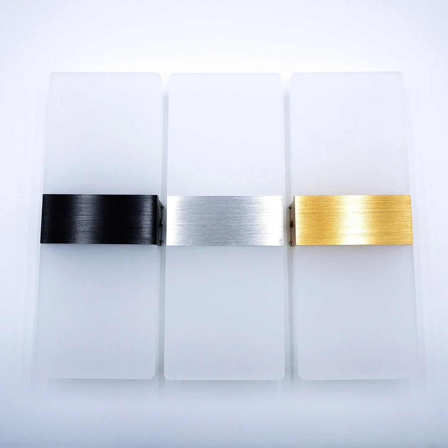 Lâmpada de parede minimalista moderna, luz de parede LED interna, fio rígido acrílico de alumínio, arandelas de escada de corredor de sala de estar de quarto