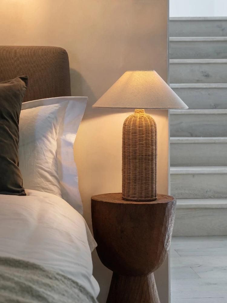 Japonês rattan lâmpada de mesa tecido abajur luzes led para sala estar decoração sofá quarto cabeceira noite suporte luminárias