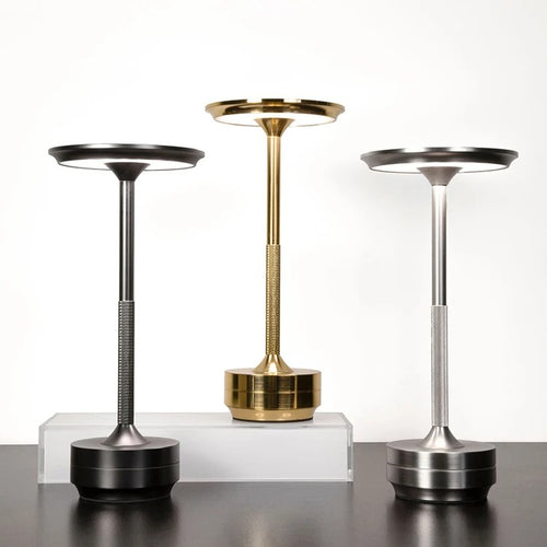 Luminária de Mesa LED com Carregamento USB e Toque Sensível