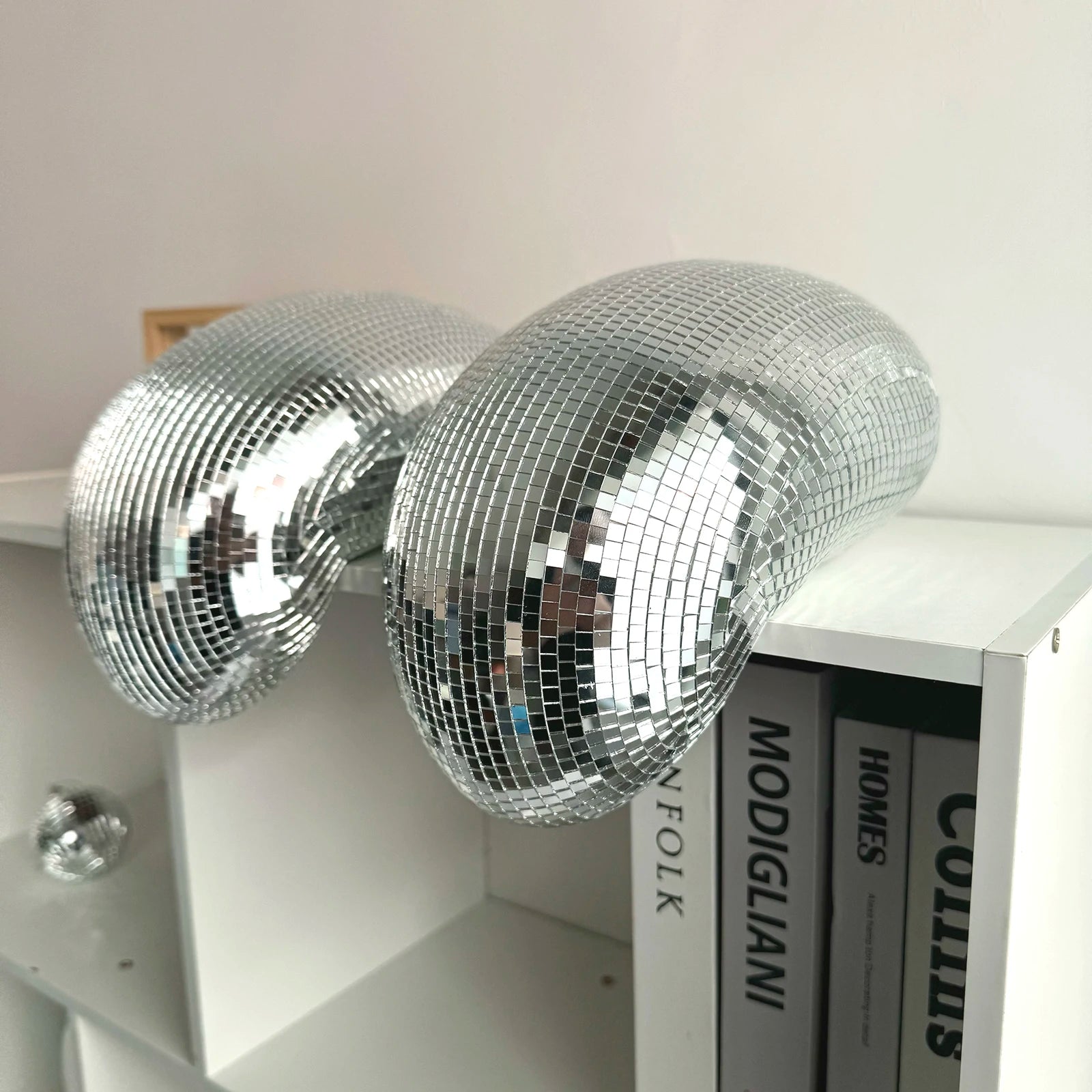 Bola de discoteca derretida de 11 pol. Decoração feita à mão Bola de espelho Estética Decoração de quarto Bola de discoteca derretida Retro Reflexiva Decoração de quarto Funky