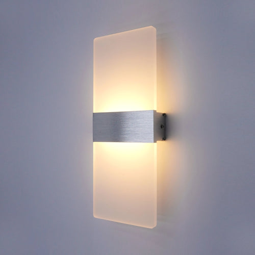 Lâmpada de parede minimalista moderna, luz de parede LED interna, fio rígido acrílico de alumínio, arandelas de escada de corredor de sala de estar de quarto
