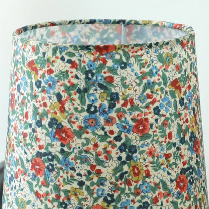 Francês retro floral estilo fresco lâmpada de mesa nordic retro quarto estudo sala leitura decoração candeeiro mesa pano cerâmica luzes led