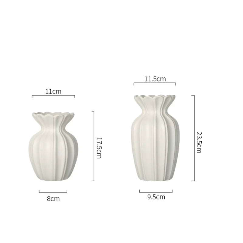 Vaso de cerâmica branco creme pintado em ouro retrô americano, sala de estar, mesa de centro, arranjo de flores, sensação sofisticada, água-bas