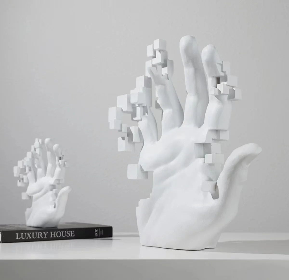 Escultura de Mão Digitalizada Minimalista