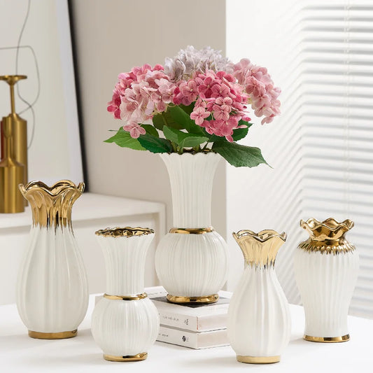 Vaso de cerâmica estilo creme, sensação branca de alta qualidade, arranjo de flores de rosas nutritivas com água, mesa de jantar retrô francesa para sala de estar